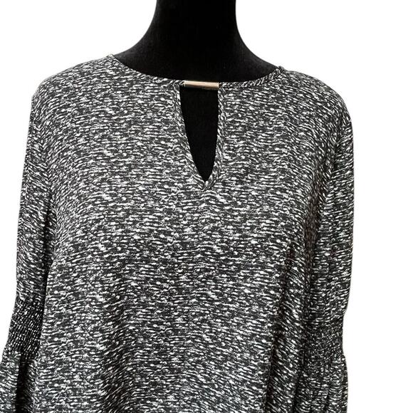 MICHAEL KORS women’s size M blouse with long bell sleeves - Picture 1 of 9